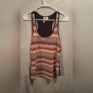 Zigzag Patterned Multicolor Tank Top